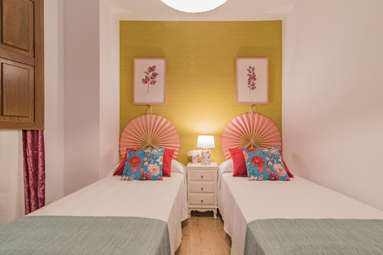 Apartamento Qh Plaza De La Trinidad Granada