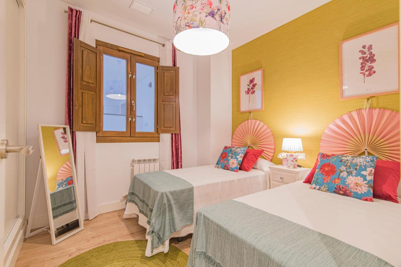 Qh Plaza De La Trinidad Apartamento Granada